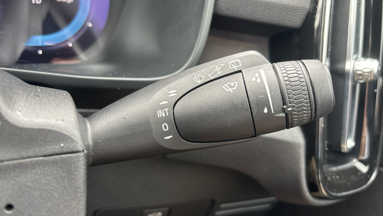 Volvo Xc40 170kW Recharge Ultimate 69kWh 5dr Auto Electric Estate